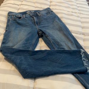 Old Navy size 8 Power Straight High Rise